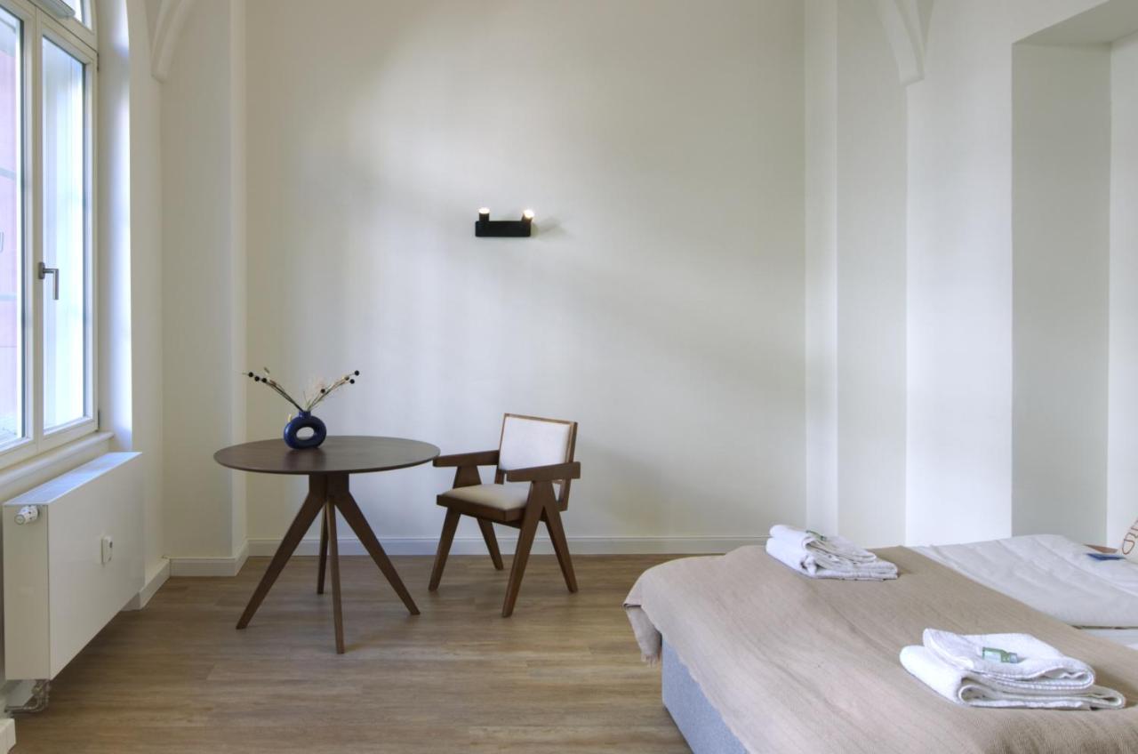Vonbehling Boutique Apt. - Historisch Und Modern Wiesbaden Esterno foto